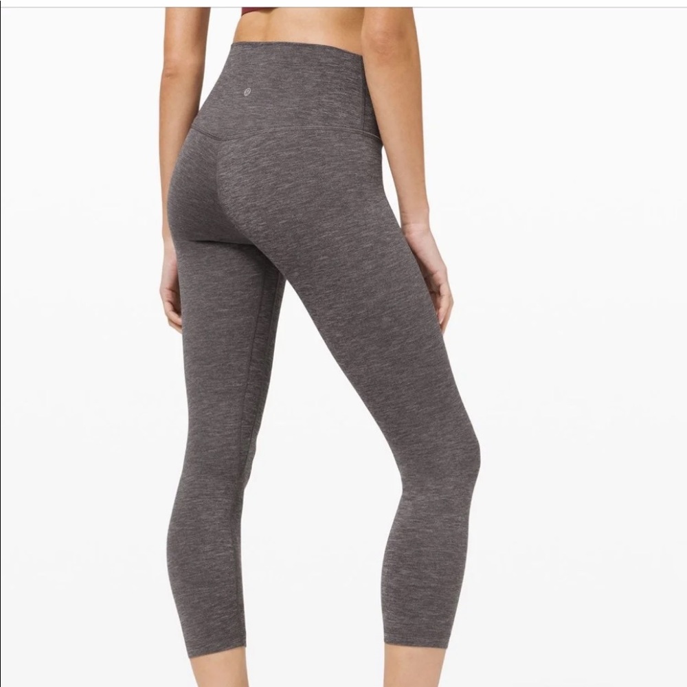 Lululemon align crop